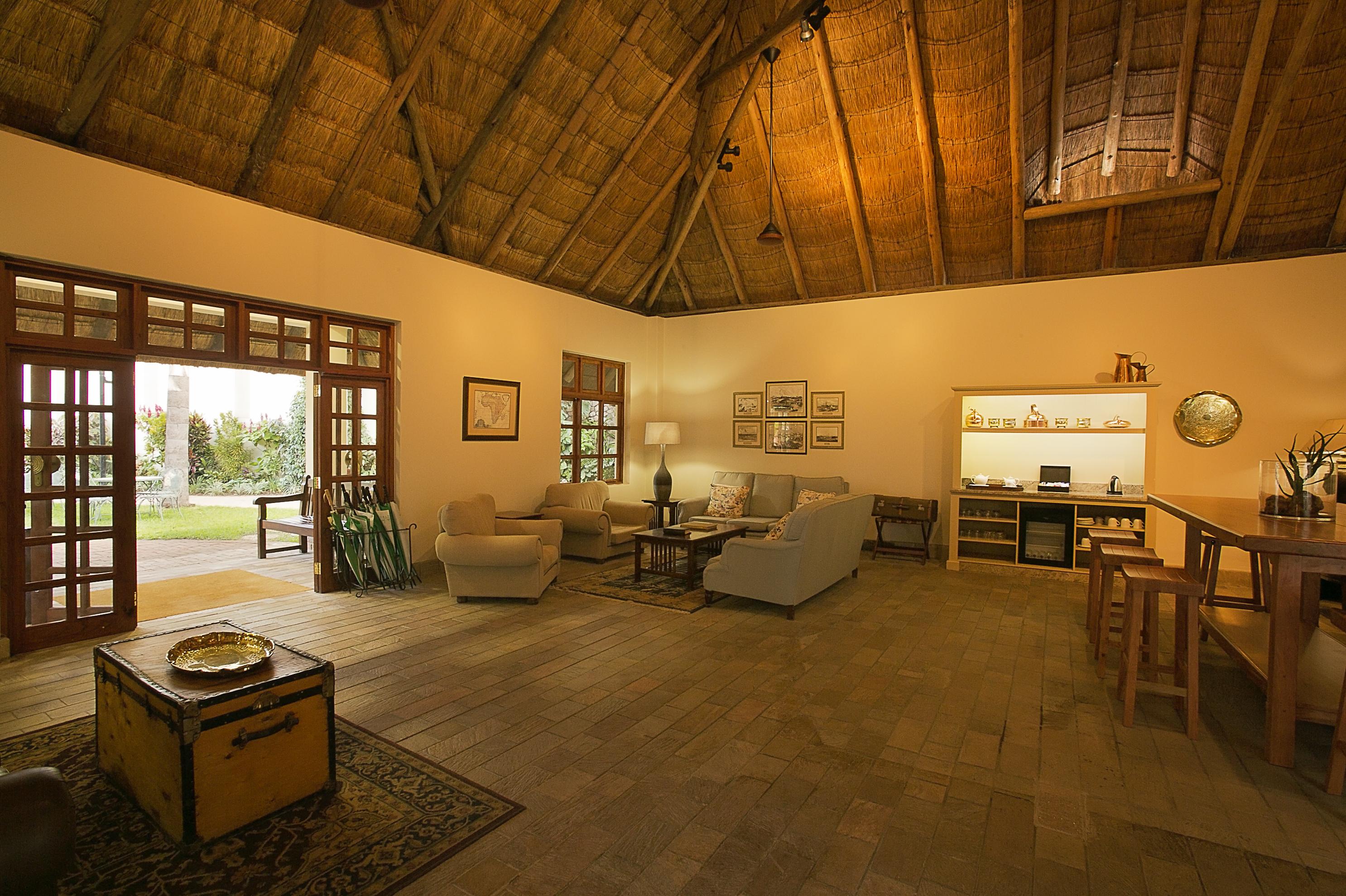 Ilala Lodge Hotel Victoria Falls Exterior foto